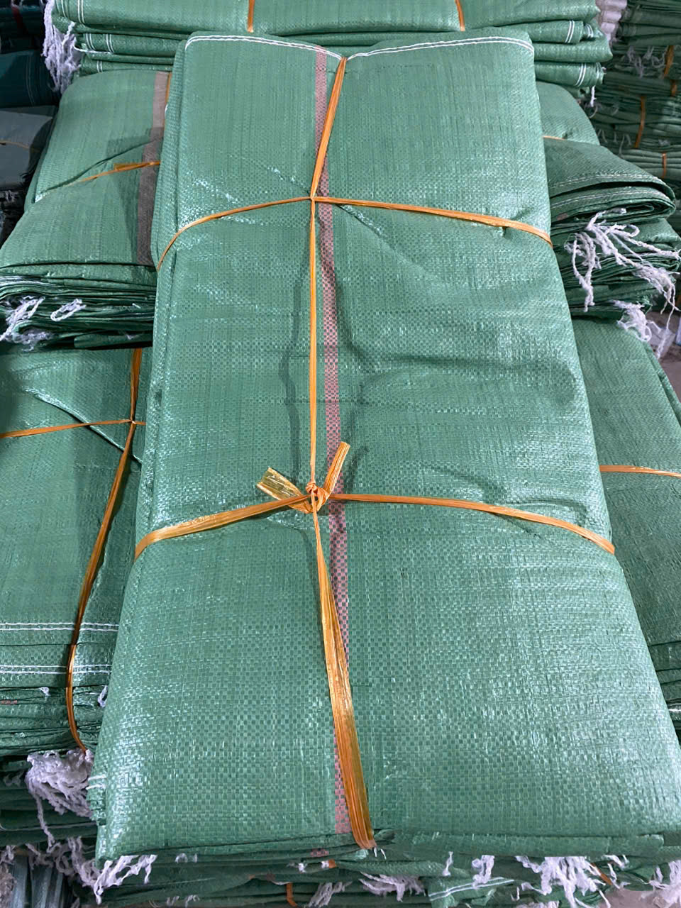 Bao tải xanh dày, viền miệng (KT lớn)